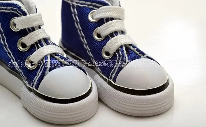 未来趋势：亚瑟斯运动鞋2025新款男的独特设计与市场洞察